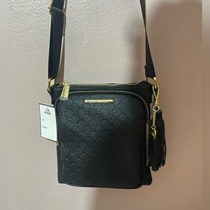 Brand new Steve Madden side bag!!